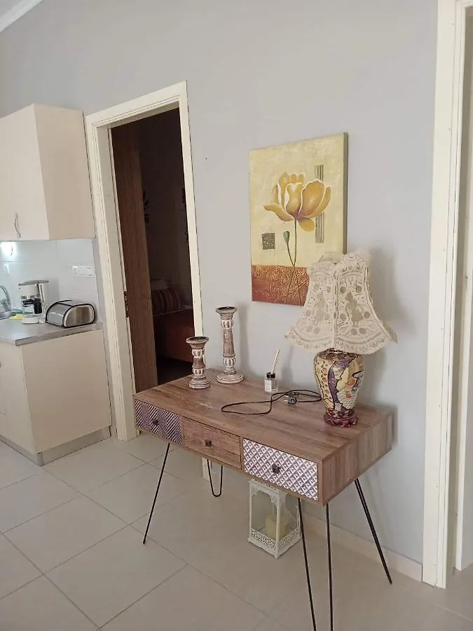 Lovely View Apartments Himare