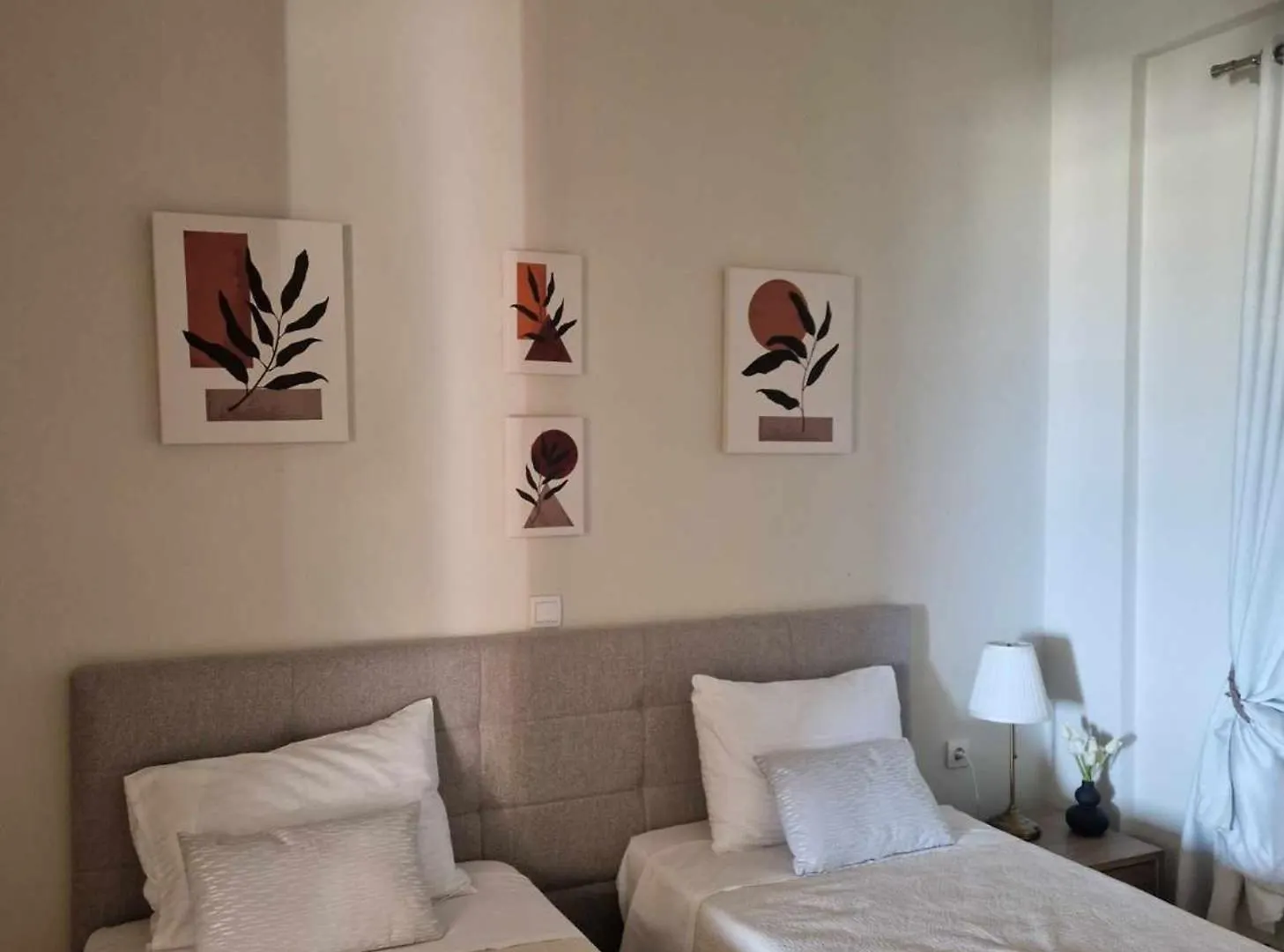 Lovely View Apartments Himare 0*,
