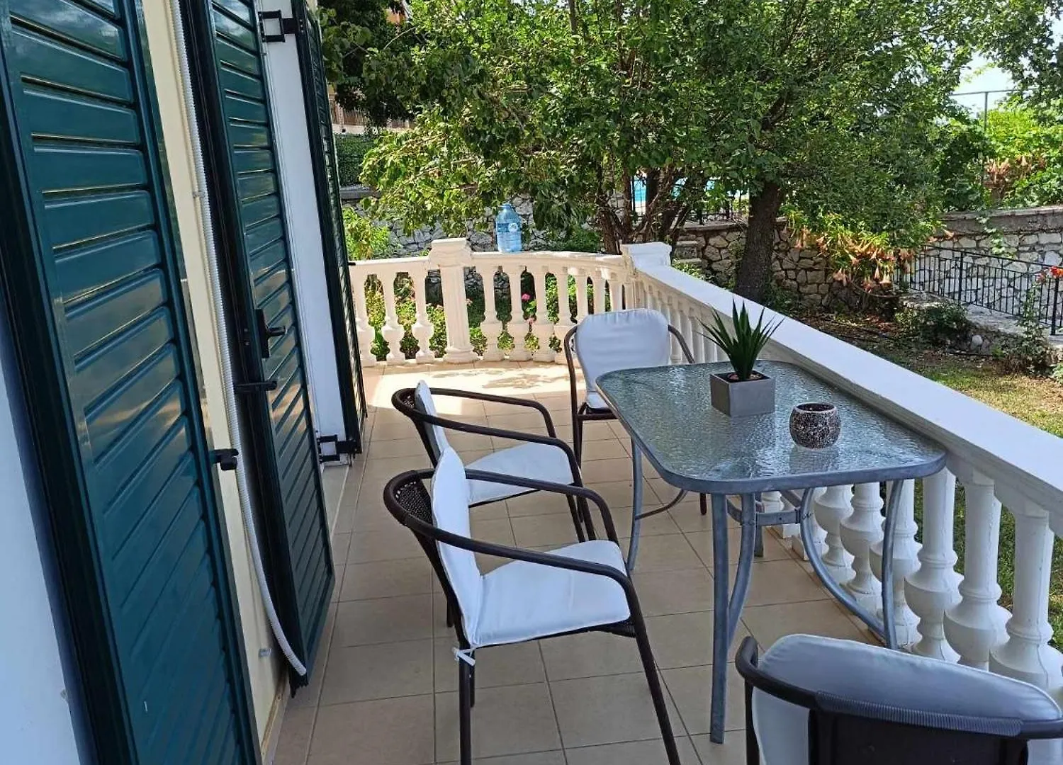 Lovely View Apartments Himare 0*,  Albania