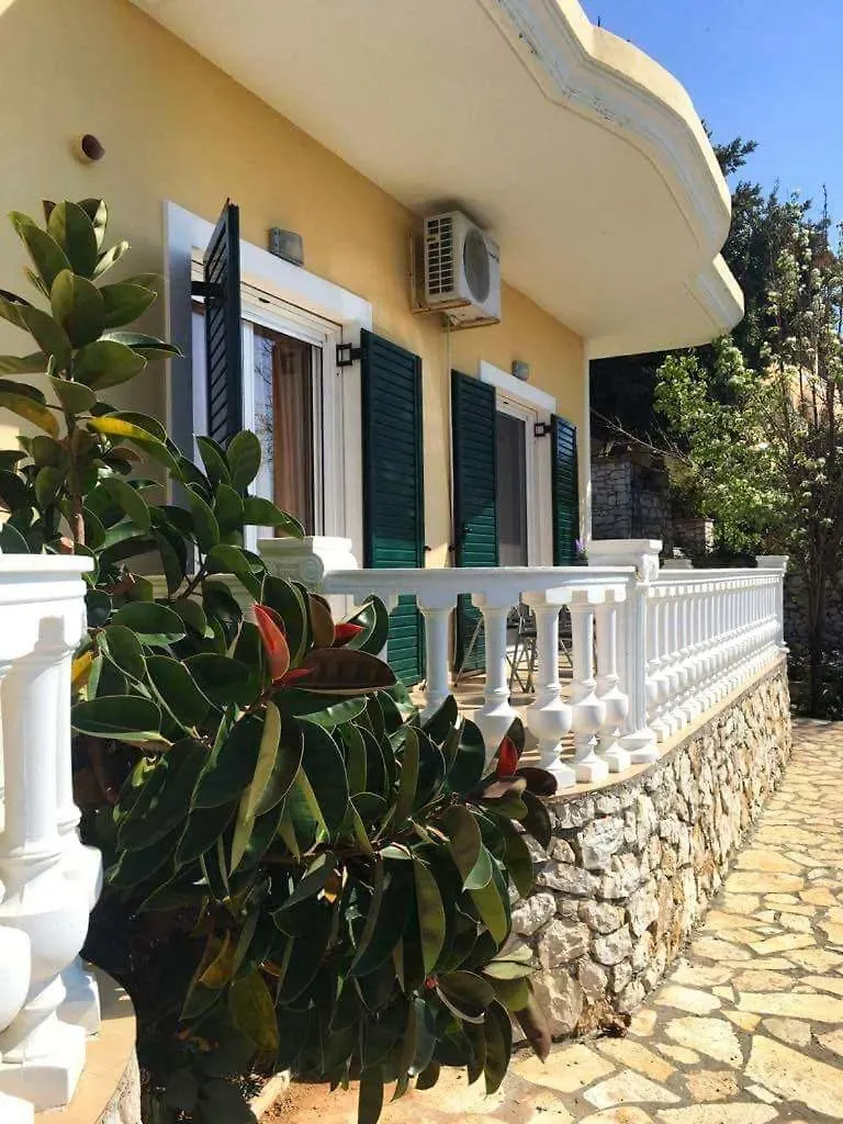 Lovely View Apartments Himare